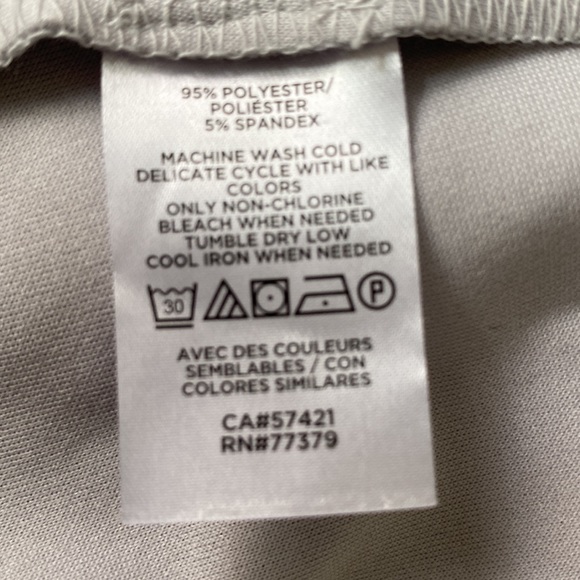 🆕Ann Taylor light gray/blue high collar blouse - Picture 3 of 3